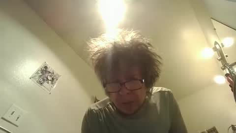 paminpantyhose online show from February 19, 4:33 pm