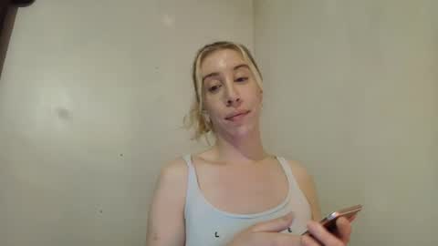 Pandora online show from December 16, 9:09 pm