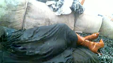 Pantyhoselover online show from December 2, 3:42 pm