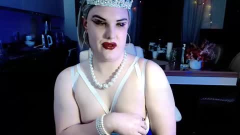 Sarina Williams online show from March 28, 1:35 pm