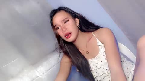 Pearl online show from December 13, 10:02 pm