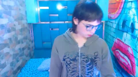 perfectlump online show from December 31, 1:08 pm