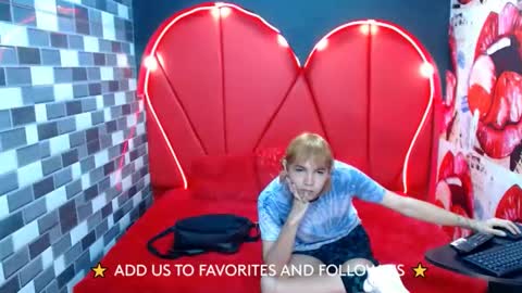 perfectlump online show from January 13, 1:17 pm