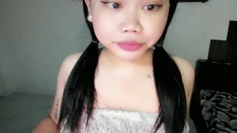 island girl online show from January 10, 6:36 pm