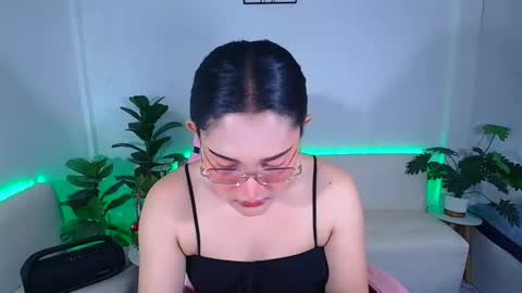 Snapshot of ploysaithailand chatting on October 15, 2:44 am Ploysai online show from October 15, 2:44 am