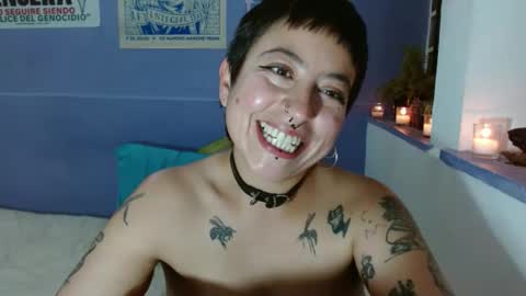 Poly online show from January 23, 4:19 am