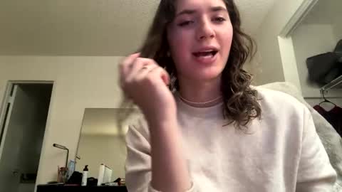 FluffyPup online show from January 8, 10:25 pm