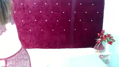 shakira online show from October 8, 6:37 am