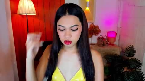 prettyhothugecock online show from January 9, 11:59 am