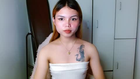 SEXY JULIA online show from February 8, 9:03 am