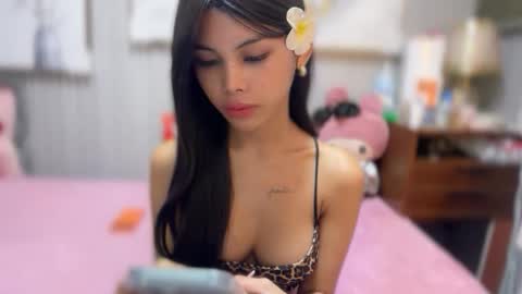 Estela online show from November 16, 6:40 pm