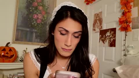 Prinxessally online show from December 4, 1:30 am