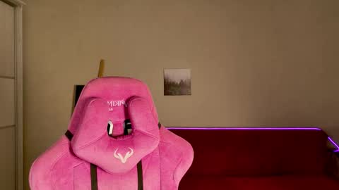 Snapshot of pussy_without_pussy chatting on October 16, 7:24 pm Dasha online show from October 16, 7:24 pm