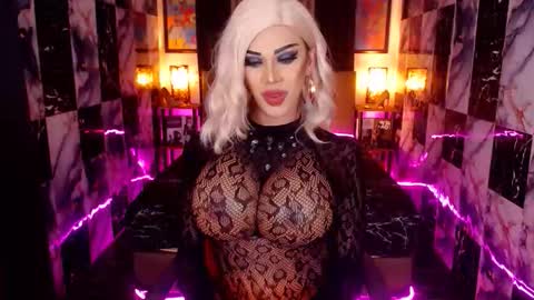 MAGDA online show from December 13, 9:32 pm