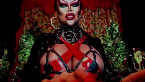 Wanda Luna online show from December 12, 5:42 am