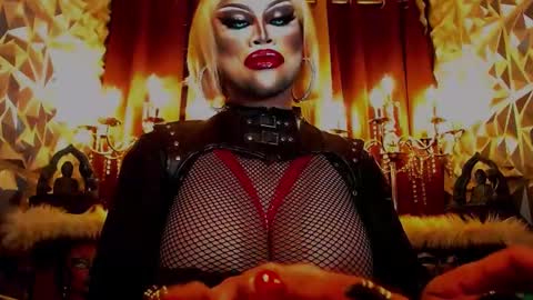 Wanda Luna online show from February 1, 8:58 pm