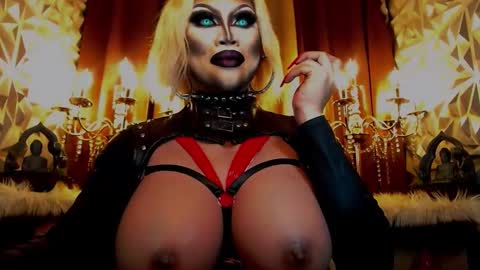 Wanda Luna online show from February 16, 6:21 am