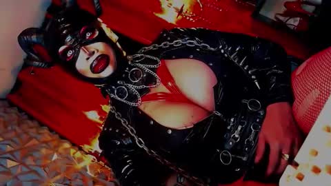 Wanda Luna online show from September 9, 6:07 pm