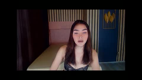 Snapshot of queenemeraldts chatting on February 6, 2:33 am queenemeraldts online show from February 6, 2:33 am