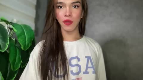 QUEEN online show from February 17, 9:00 pm