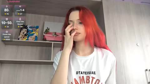 Snapshot of quennaedger chatting on October 6, 6:02 am Fiona online show from October 6, 6:02 am