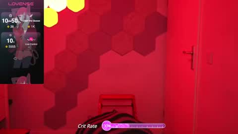 keikodances online show from December 4, 11:30 pm