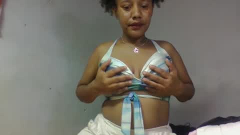 razanastine online show from December 1, 11:18 pm