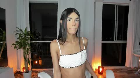Snapshot of reichel_gray chatting on February 6, 2:55 am REICHEL online show from February 6, 2:55 am