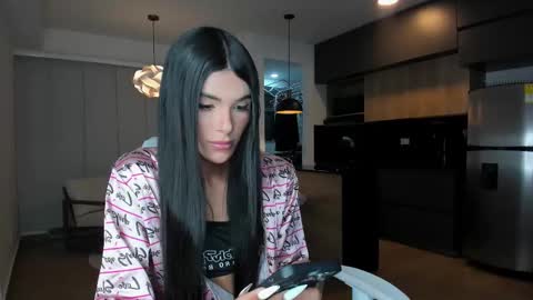  REICHEL  online show from November 8, 1:39 am