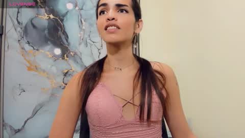 Rubi i love online show from November 25, 3:58 pm