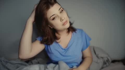 Alex online show from March 4, 1:55 am