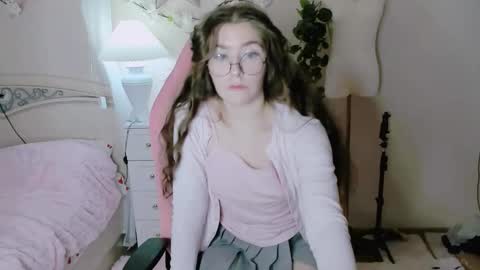 MY FANSLY  online show from March 2, 6:59 pm