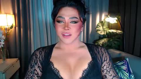 Samantha online show from March 5, 8:27 pm