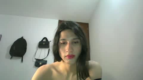 Snapshot of safiro_queen chatting on December 14, 2:12 am Safiro Queen online show from December 14, 2:12 am