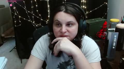 salacious_bunny online show from April 11, 7:50 pm