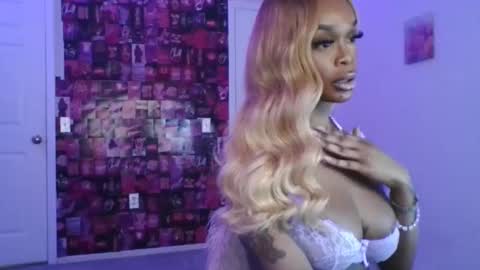 Snapshot of samanthaporsha chatting on February 1, 12:29 am samanthaporsha online show from February 1, 12:29 am