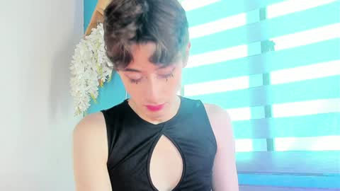    online show from January 10, 2:02 pm