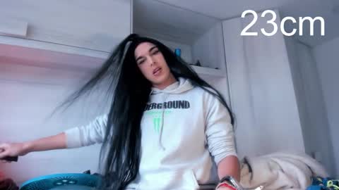 sara_hunter1 online show from October 28, 12:25 pm