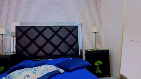   online show from November 27, 8:28 am