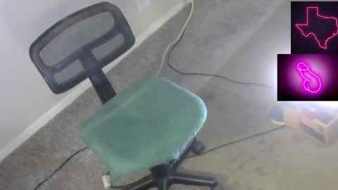 Cait or Caitlin online show from April 14, 7:35 am