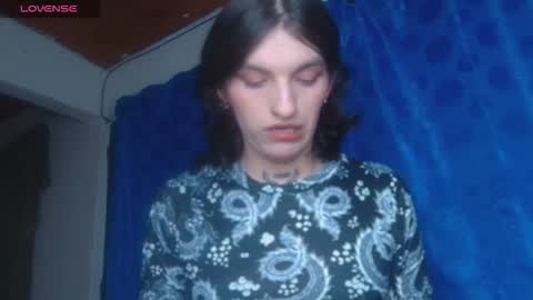 scarlet online show from November 7, 6:19 pm