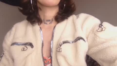 scarlet online show from January 6, 9:18 pm