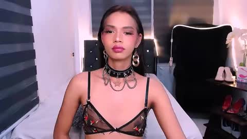 scarlette online show from January 4, 6:19 pm