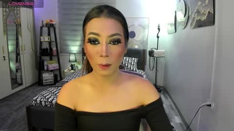 DONT FORGET TO FOLLOW ME HERE IM YOUR GODDESS JAY heart online show from February 14, 5:25 pm