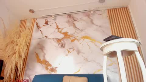 Tifanny Benitez  online show from September 21, 2:45 pm