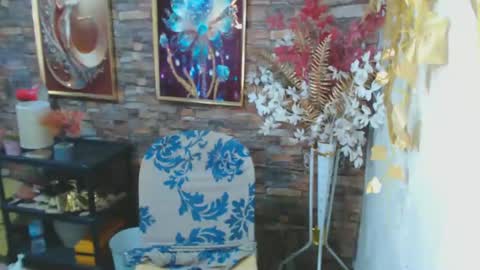 izzy hot28 online show from March 11, 11:26 pm