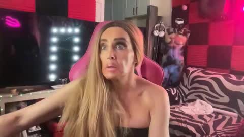 Jaylen Starr online show from February 18, 11:45 pm