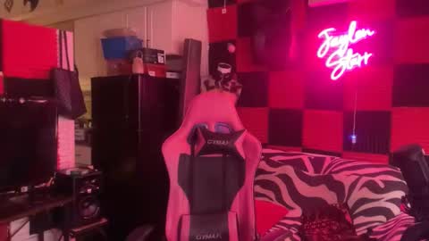 Jaylen Starr online show from April 9, 2:12 pm