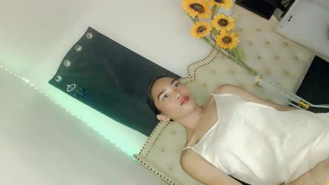 sexyshinixx online show from October 15, 3:23 pm