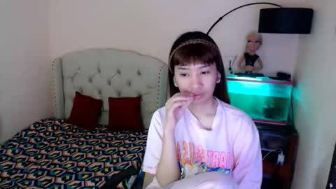 SHANTA FOX  s online show from February 6, 1:55 am